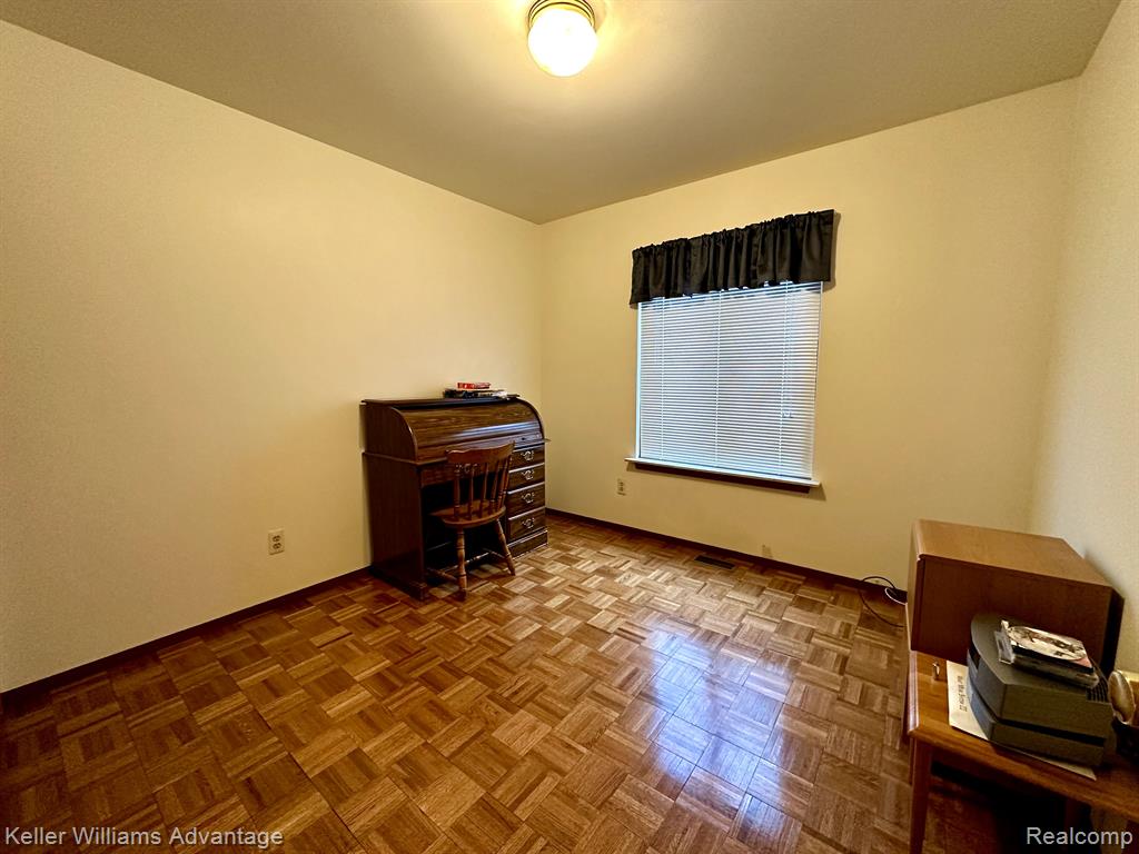 24297 Simmons Drive, Novi, MI — Photo 26