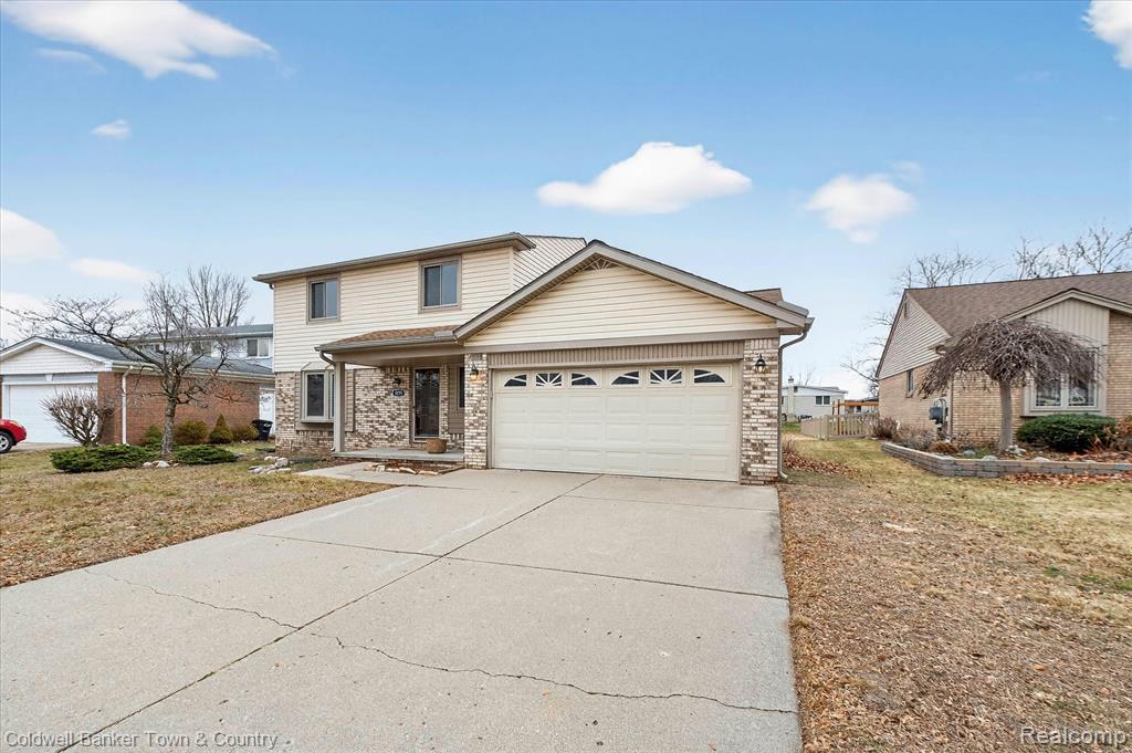 8895 Knolson Avenue, Livonia, MI 48150 — Photo 3