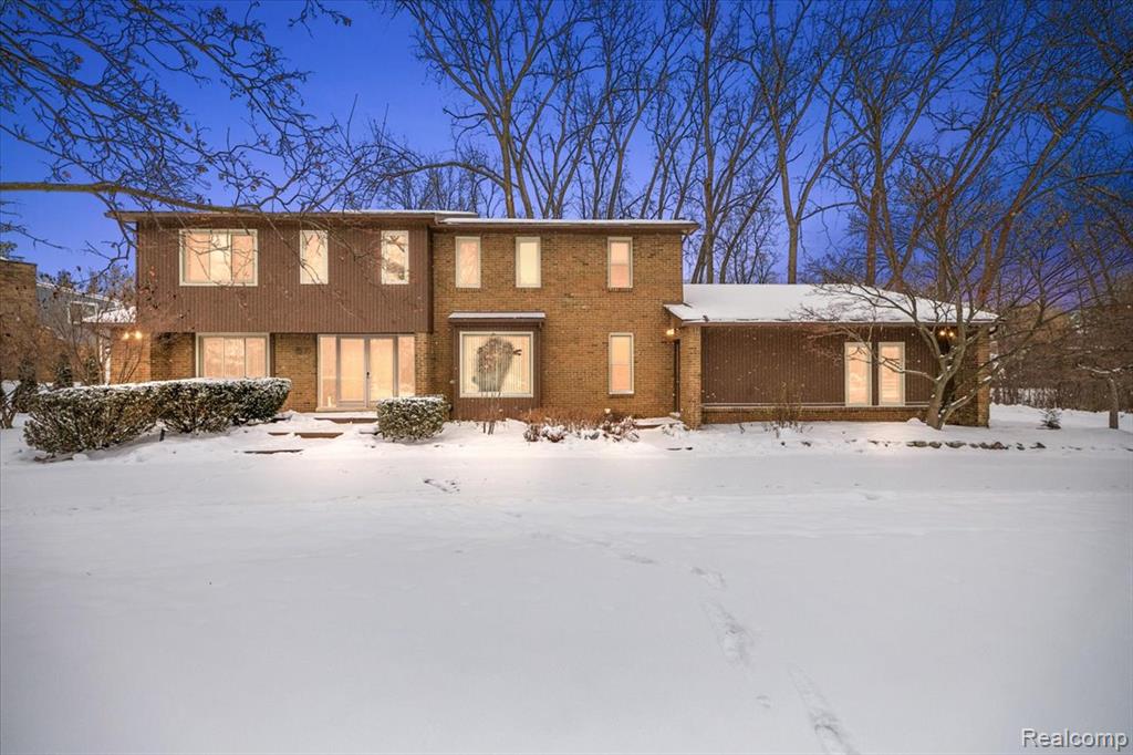 4539 Middleton Court, West Bloomfield, MI 48323 — front exterior