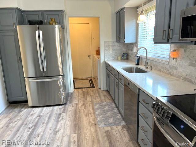 702 TENNYSON, Rochester Hills, MI 48307 — Photo 13