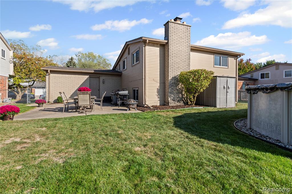 21230 Mayfair Street, Woodhaven, MI 48183 — Photo 4