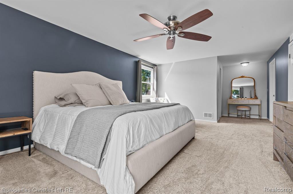 7606 Chichester Road, Canton, MI 48187 — Photo 16