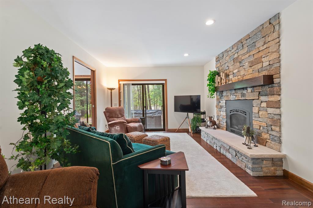 5126 Braddock Court, Brighton, MI 48114 — Photo 46