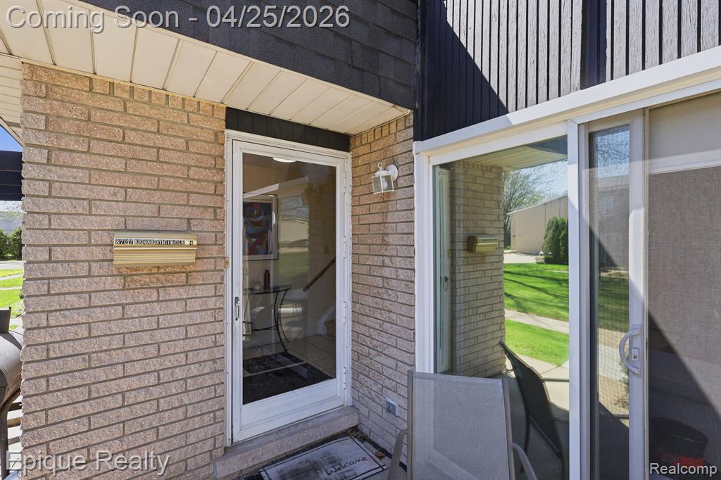 8727 Kennedy Circle, 4, Warren, MI 48093 — Photo 4