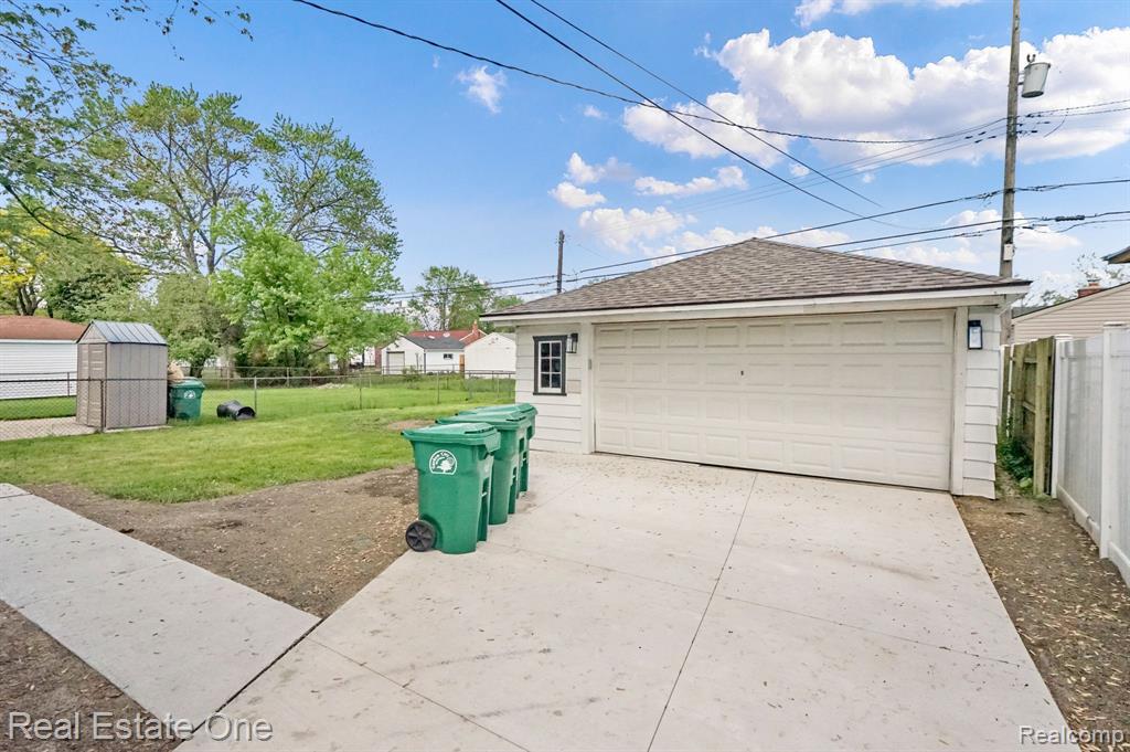 462 GILMAN Street, Garden City, MI — Photo 24