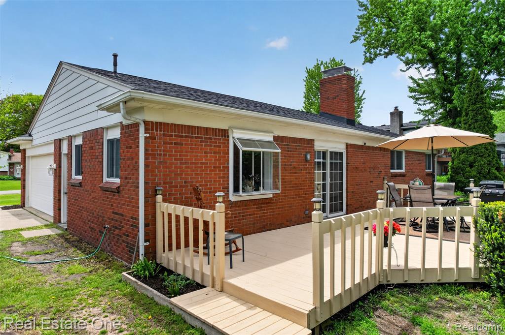 2802 Costa Mesa Road, Waterford, MI 48329 — Photo 32