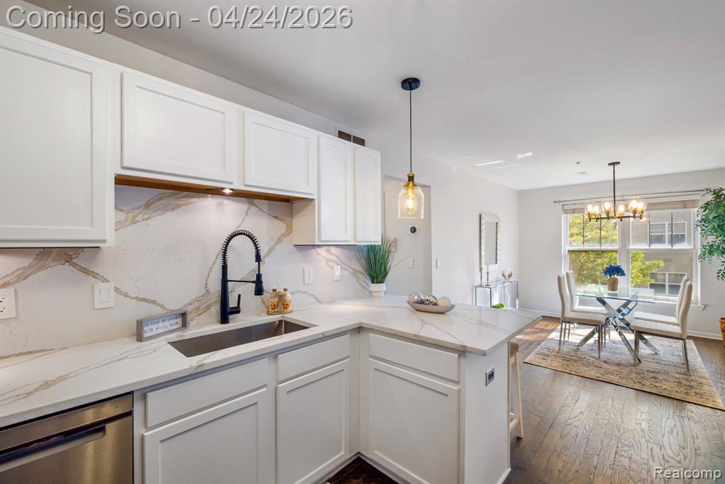 25580 Portico Lane, Novi, MI — Photo 21