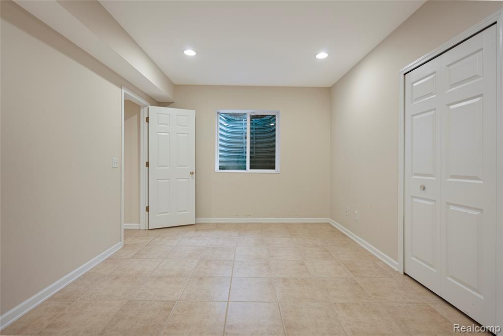 50353 Livingston Drive, Northville, MI — Photo 43