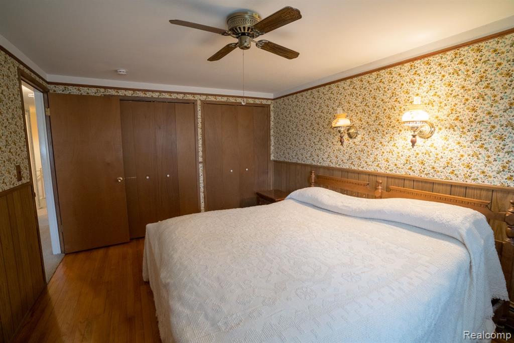 4180 DEVONSHIRE Street, Trenton, MI 48183 — Photo 29