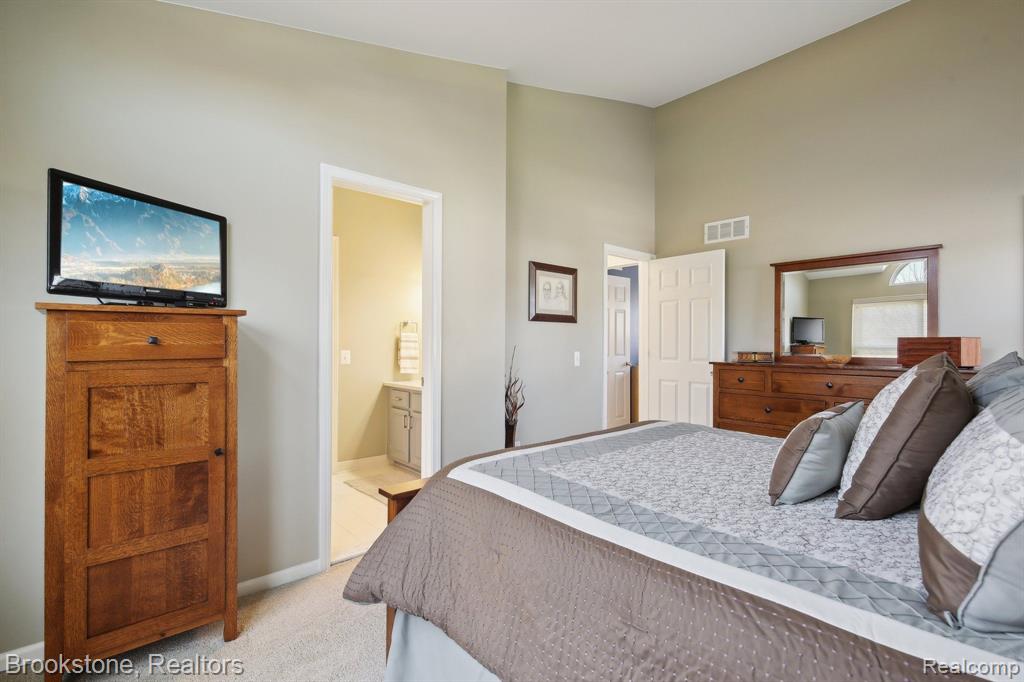4055 HIGHVIEW, Waterford, MI 48329 — Photo 14