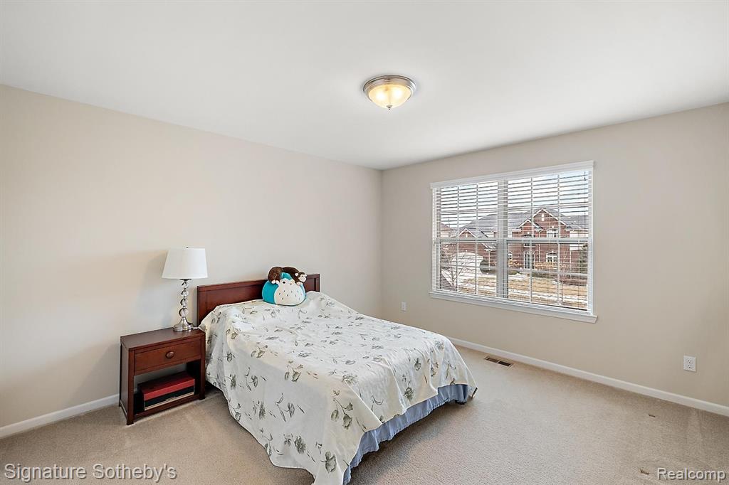 50472 SCARBOROUGH Road, Canton, MI 48188 — Photo 31