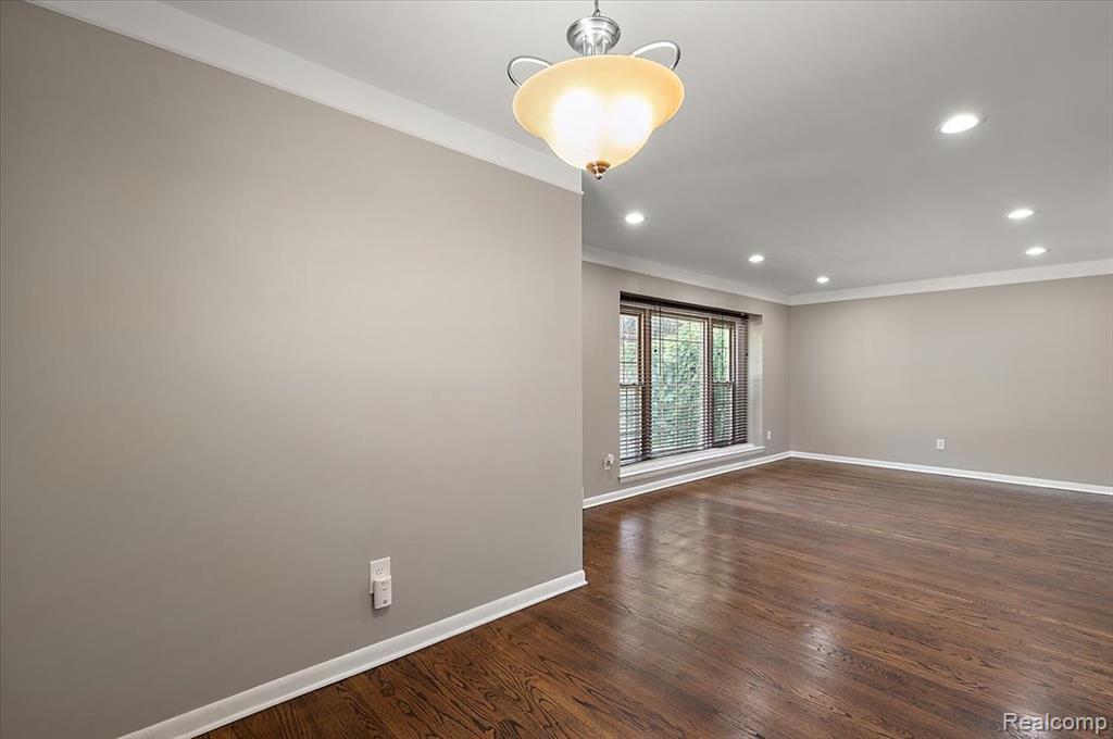 754 S Webik Avenue, Clawson, MI — Photo 34