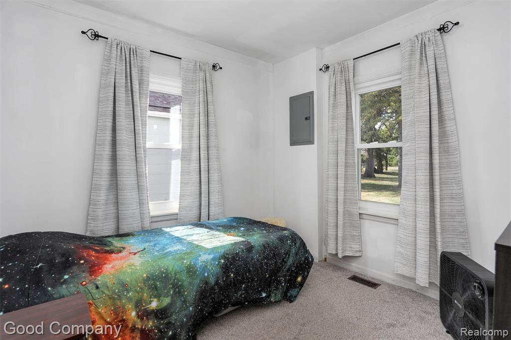 1727 E Elza Avenue, Hazel Park, MI 48030 — Photo 20