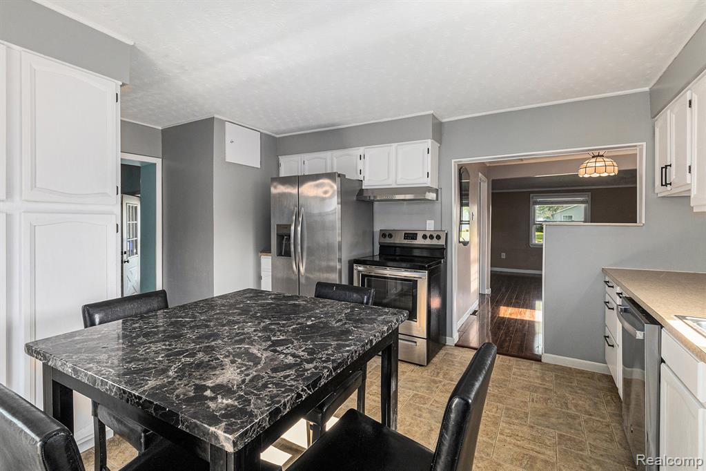 17325 Doris, Fraser, MI 48026 — Photo 8