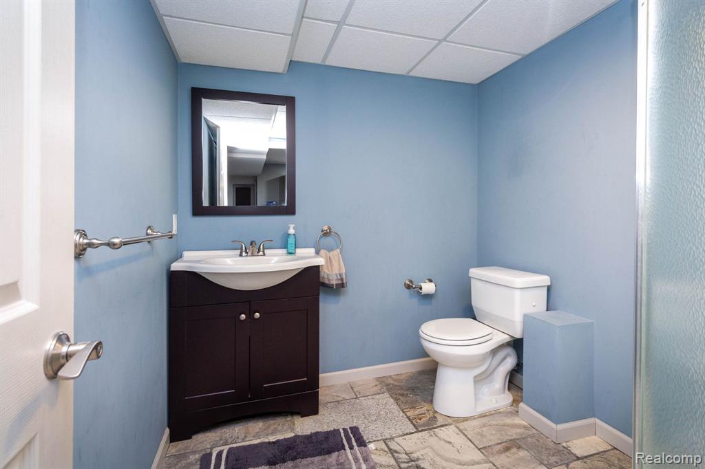 49683 Yale Drive, Macomb, MI 48044 — Photo 47