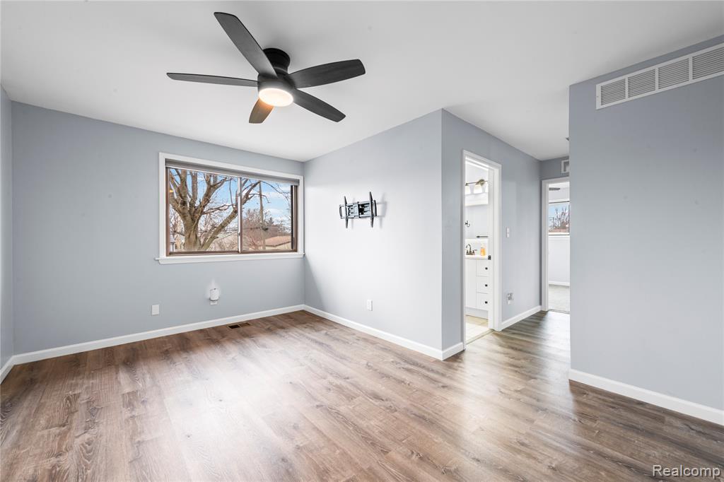 31630 E Ditner Drive, Rockwood, MI — Photo 14