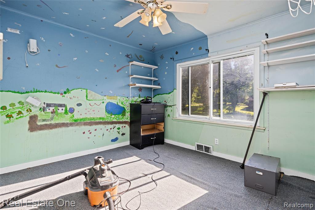 9585 N Eston Road, Clarkston, MI 48348 — Photo 22