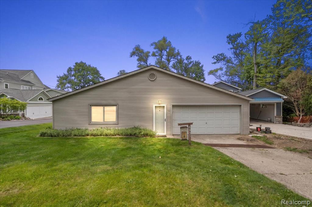 6930 Colony Drive, West Bloomfield, MI 48323 — Photo 3