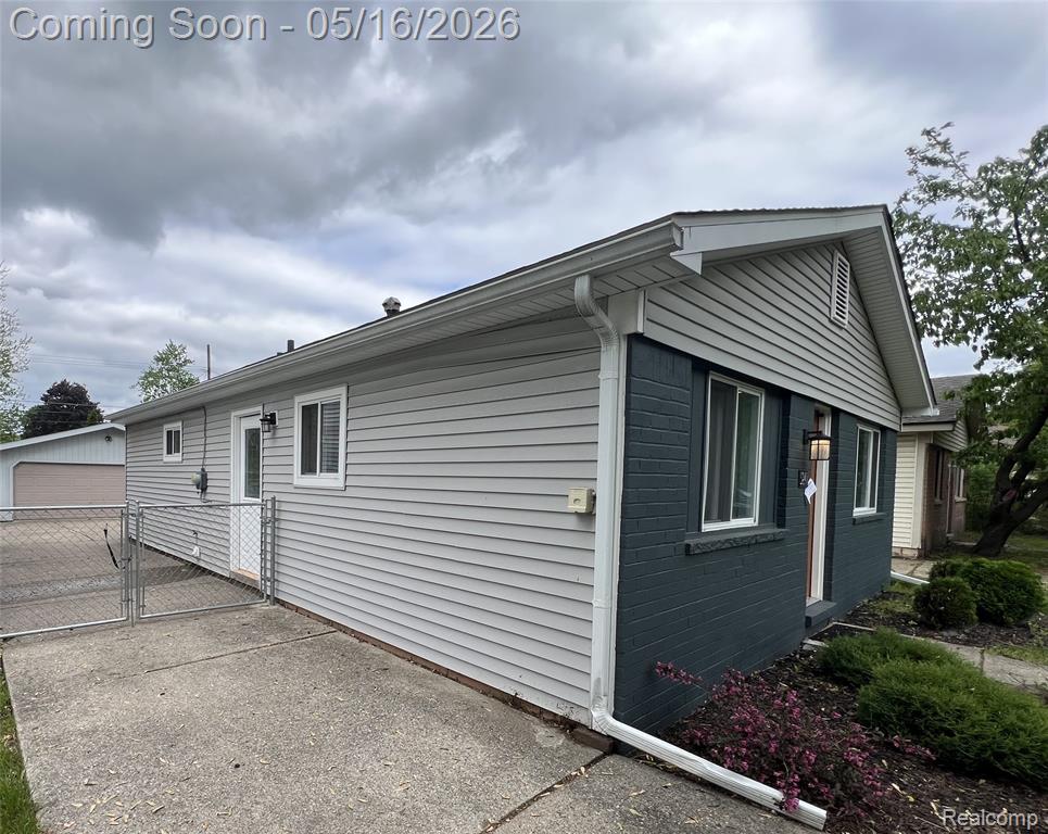 5847 N Berry Street, Westland, MI — Photo 3