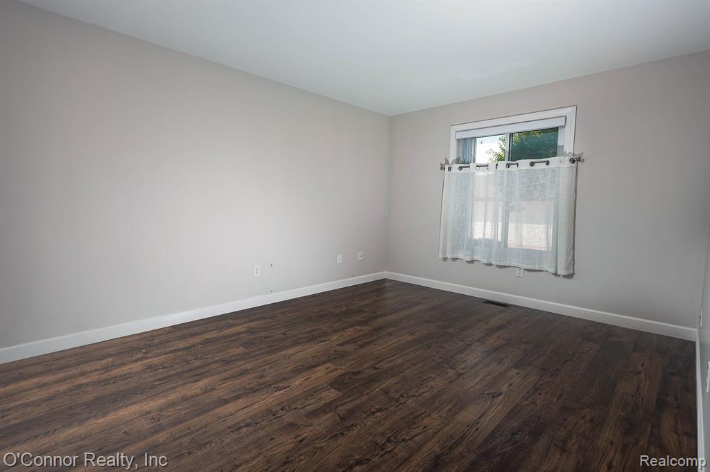1660 River Road, 38, Marysville, MI 48040 — Photo 14