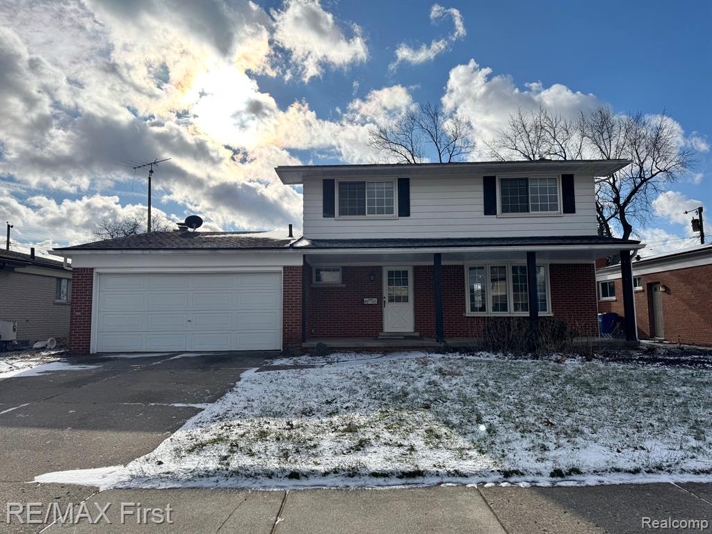 4826 BATES Drive, Warren, MI 48092 — front exterior