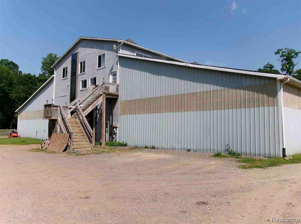 4441 Mack Road, Howell, MI 48855 — Photo 2