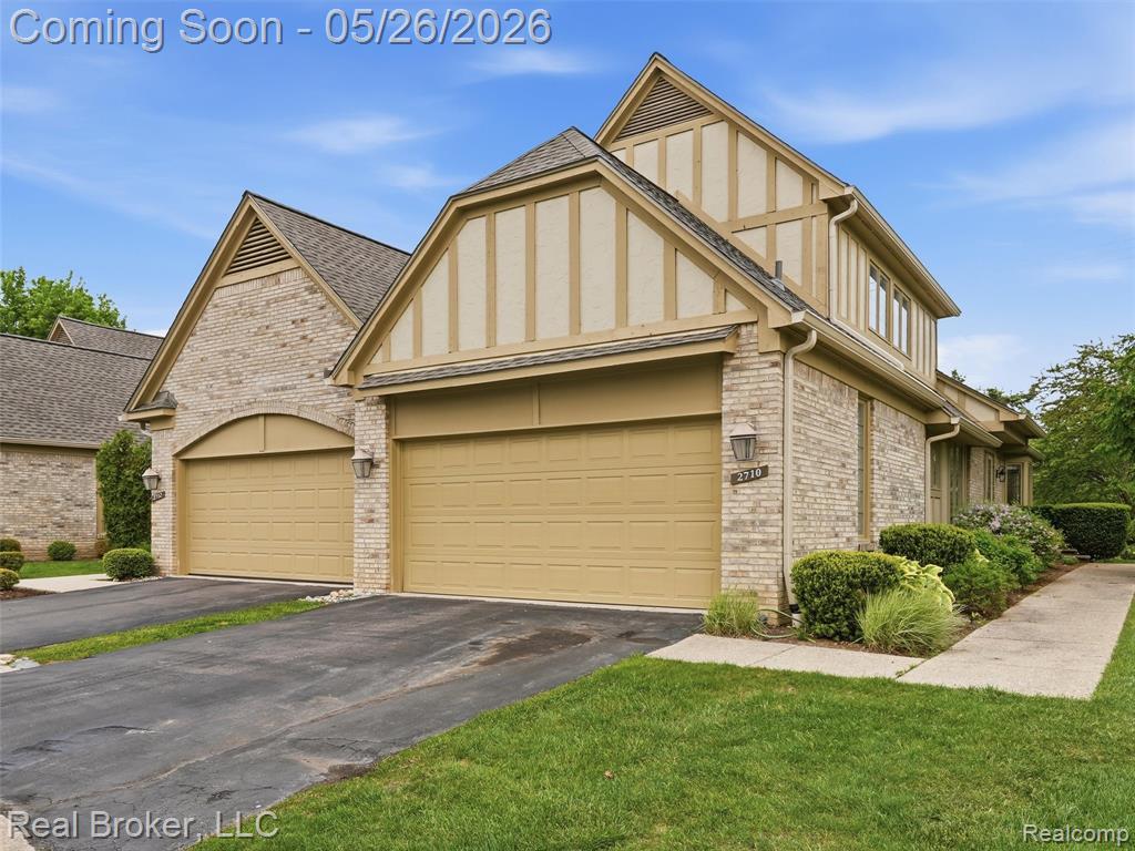 2710 Maitland Drive