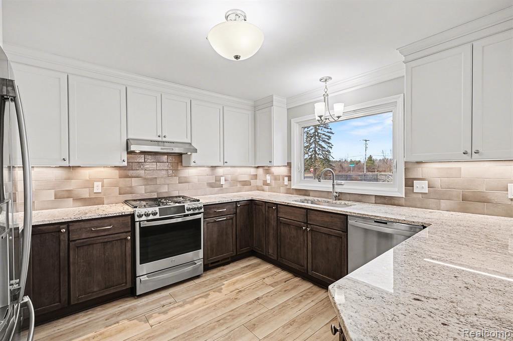 5113 Candlewood Drive, Grand Blanc, MI 48439 — Photo 13