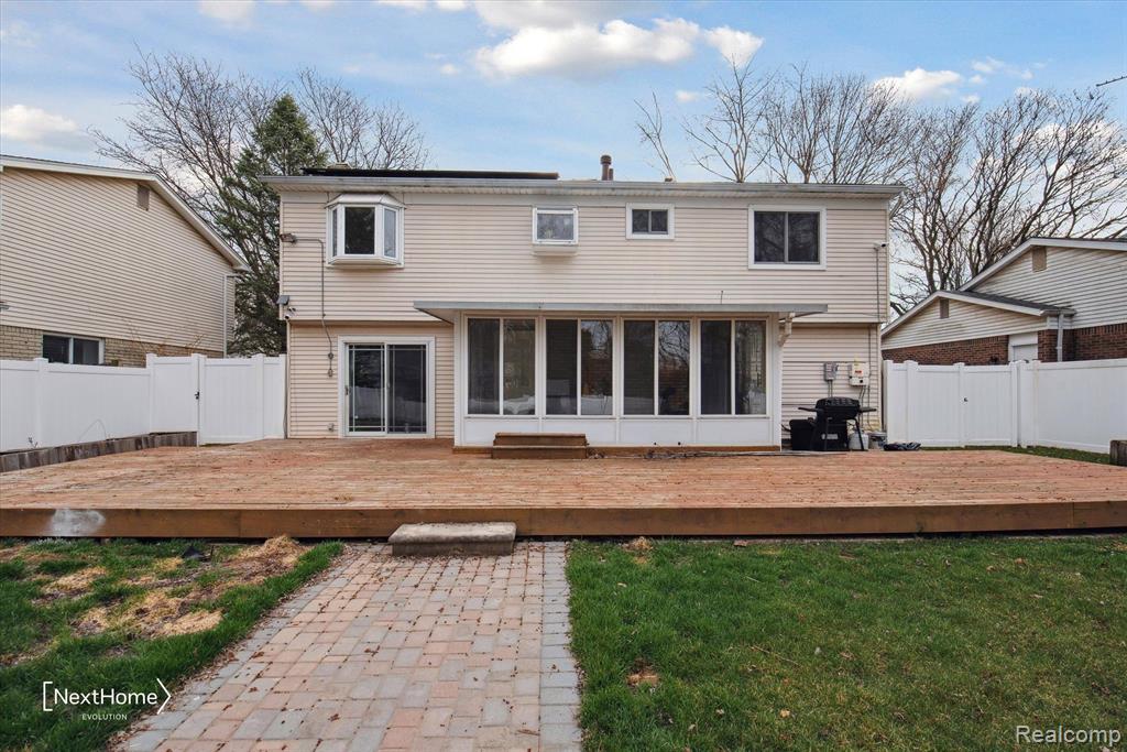 800 GEORGETOWN Street, Canton, MI 48188 — Photo 10