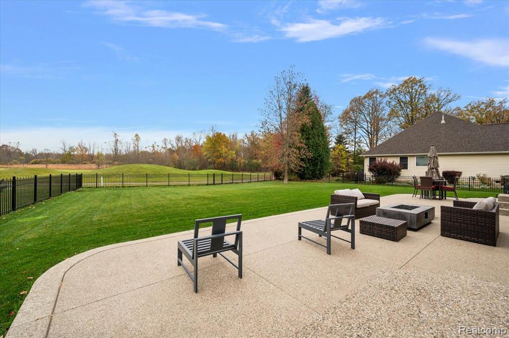 5839 Westwood Drive, Grand Blanc, MI 48439 — Photo 60