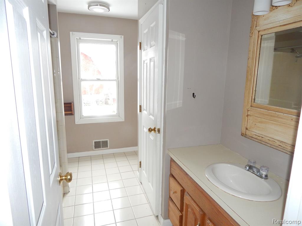 12686 WILKES Road, Brockway, MI 48097 — Photo 20