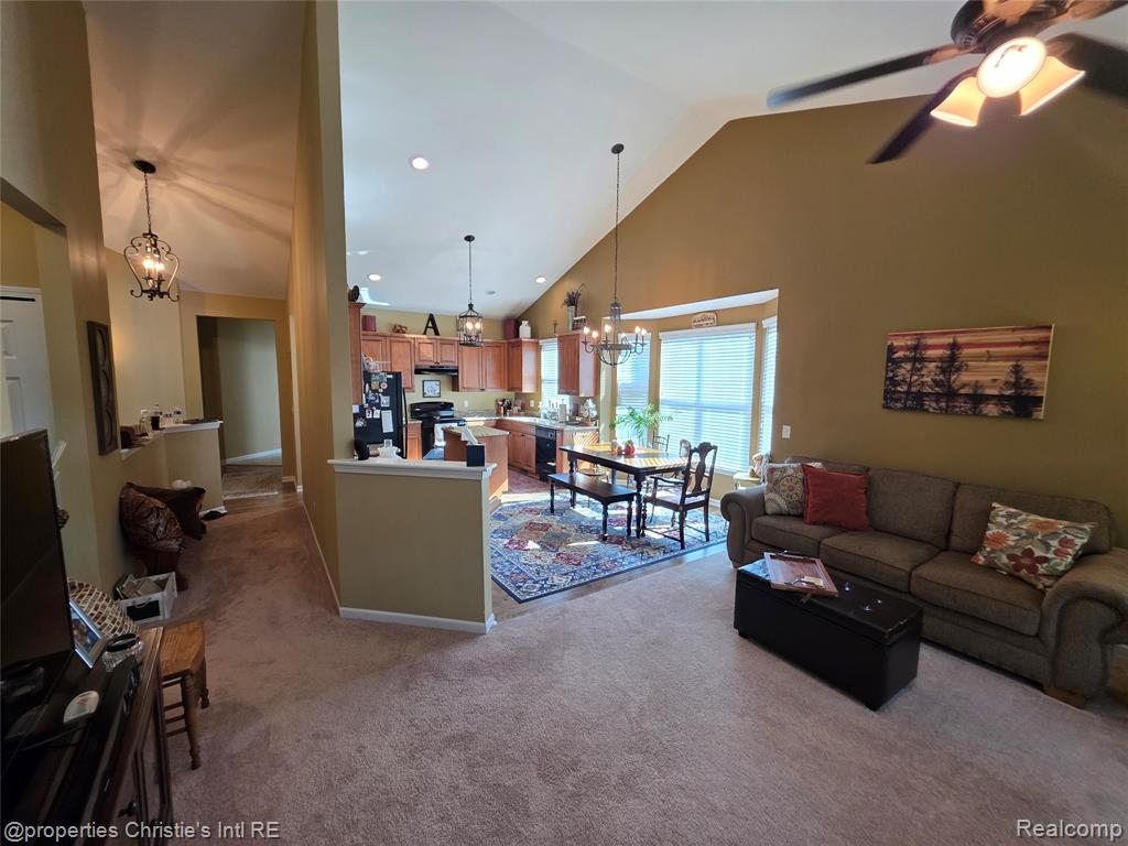 41321 Chestnut Drive, Clinton Twp, MI 48038 — Photo 18