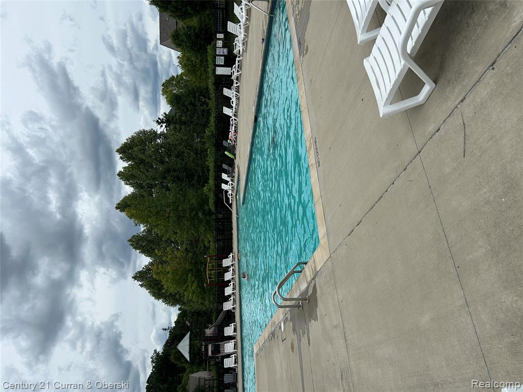 24986 Carriage Lane, South Lyon, MI 48178 — Photo 33