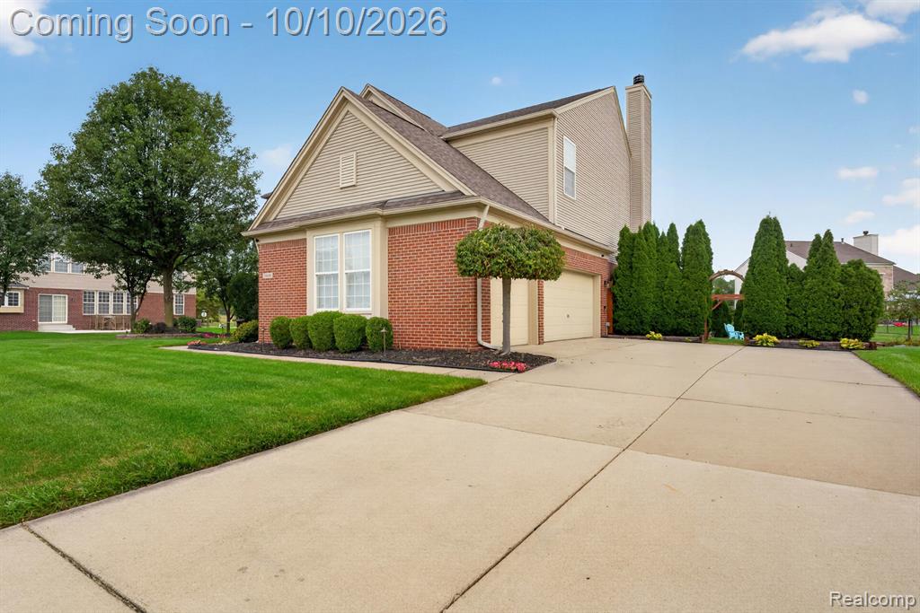 24686 Fairlawn Drive - Photo 3