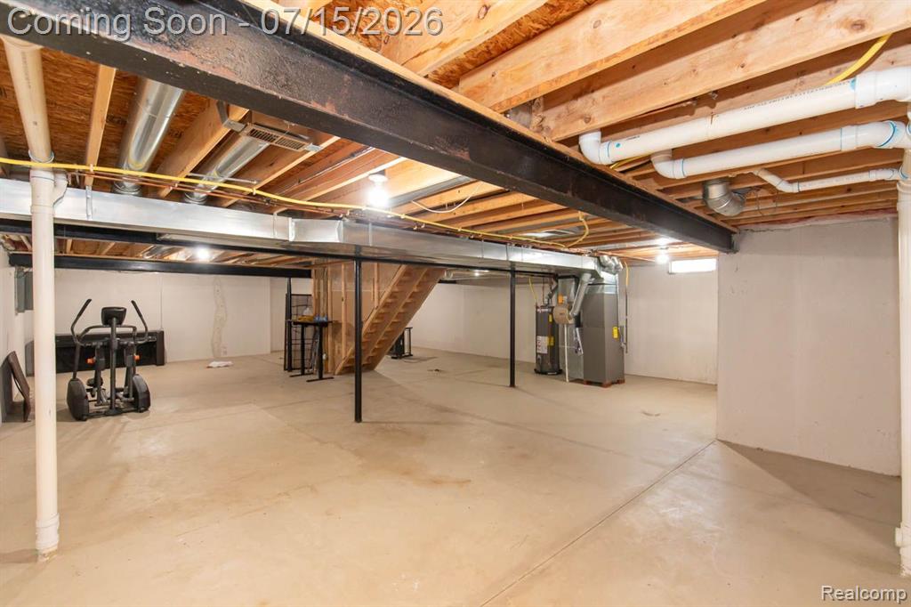 43721 CHERRYWOOD Lane, Canton, MI 48188 — Photo 52