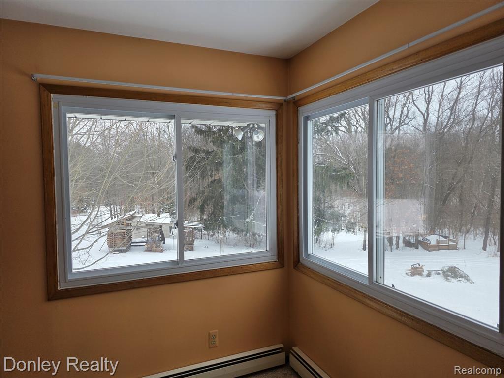 6453 Mack Road, Howell, MI 48855 — Photo 22