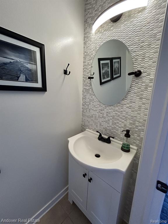 6031 HOLT Road, Holt, MI 48842 — Photo 12