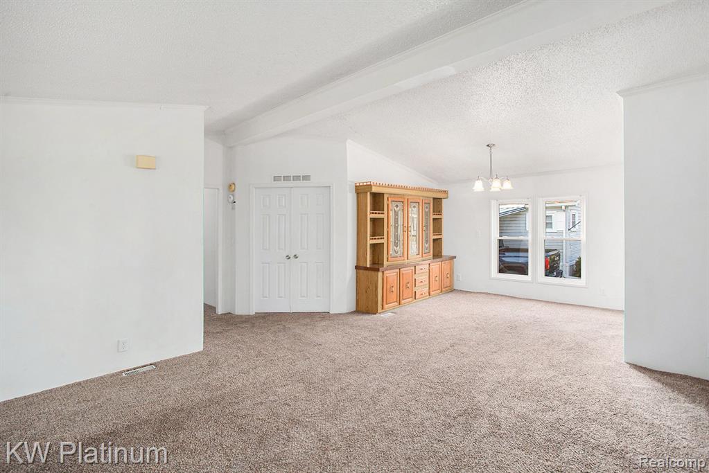 49107 CRANBERRY, Shelby, MI 48315 — Photo 10