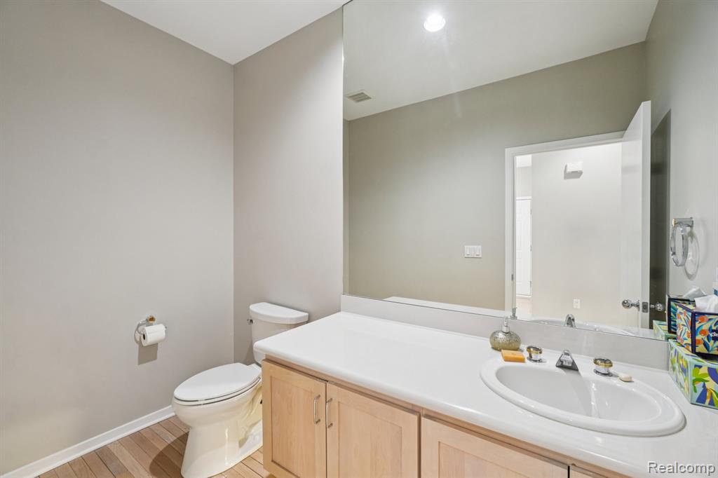 7366 Crackling Creek Circle, 1, West Bloomfield, MI — Photo 14