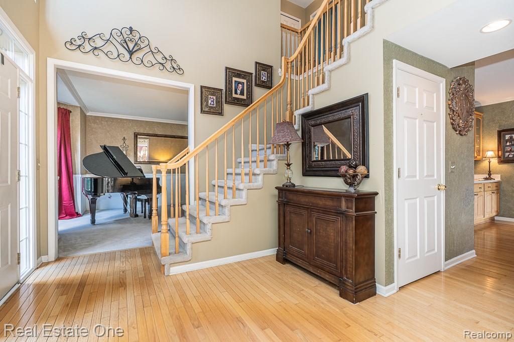 4595 Dunbar Court, Rochester, MI 48306 — Photo 6