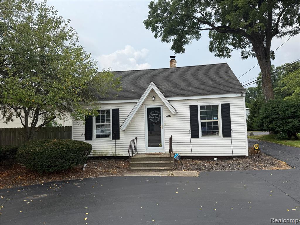 6475 Dixie Highway, Clarkston, MI