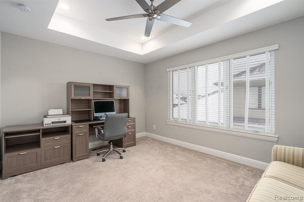 7484 Gramercy Circle, West Bloomfield, MI — Photo 38