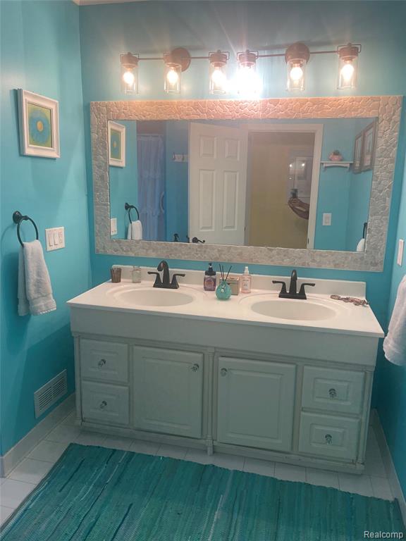 1285 S Cummings Road, Davison, MI 48423 — Photo 32