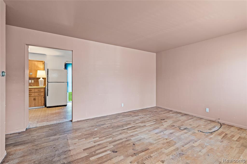 5428 Farmhill Road, Flint, MI 48505 — Photo 12