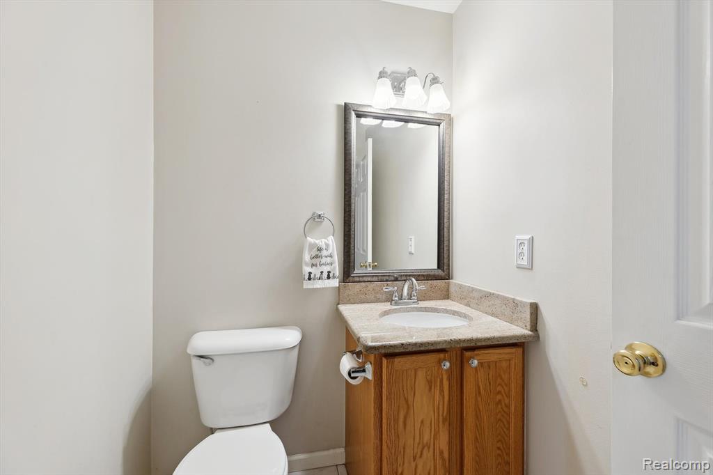 7366 MEADOW Lane, Ypsilanti, MI 48197 — Photo 9