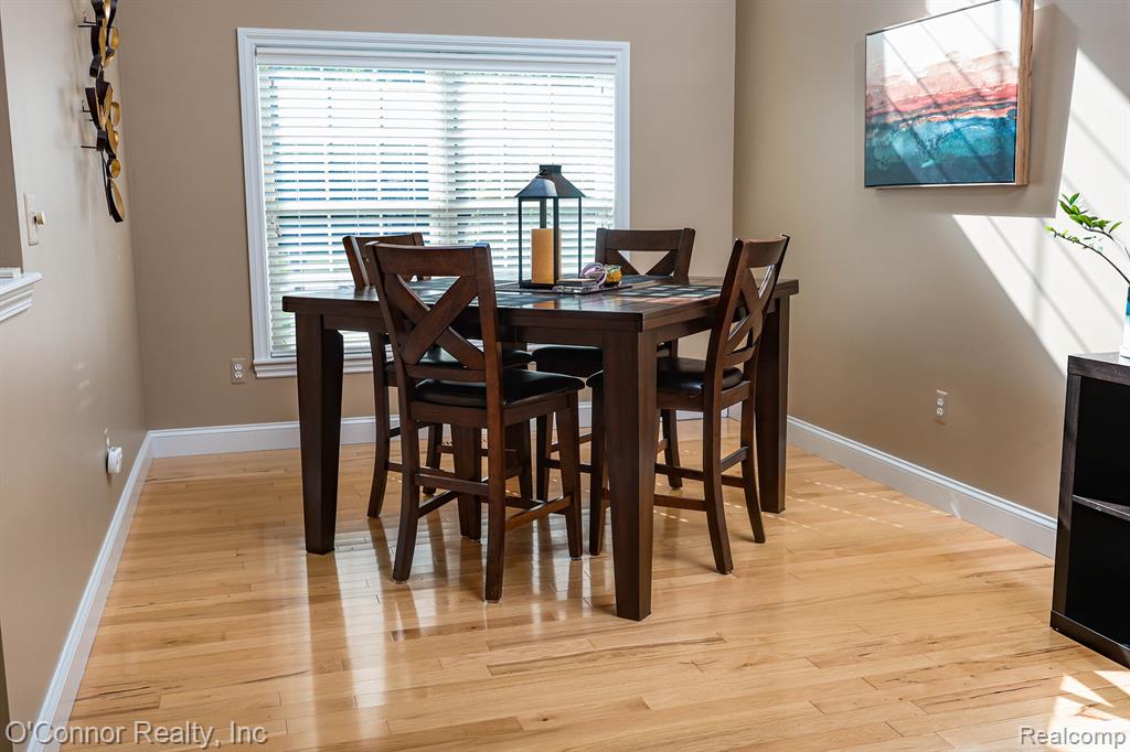 940 Covington Court, Marysville, MI 48040 — Photo 7