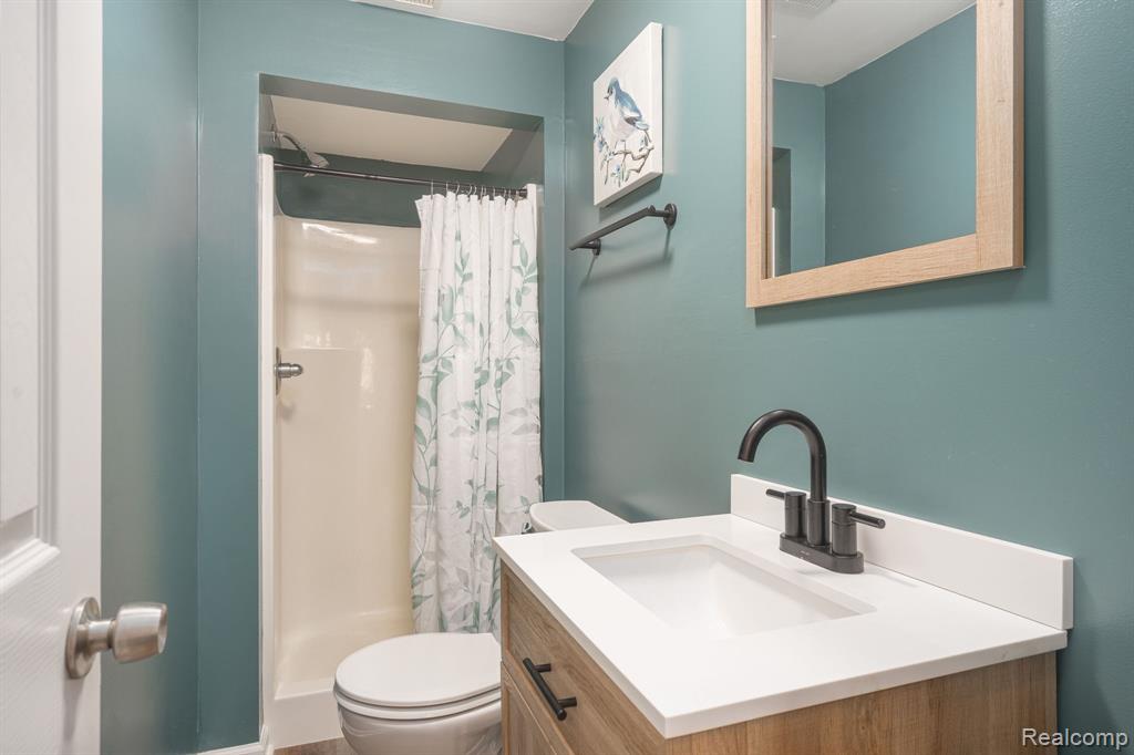 8925 El Dorado Drive, White Lake, MI — Photo 36