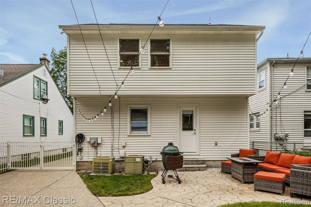 605 Fernwood Road, Royal Oak, MI 48067 — Photo 28