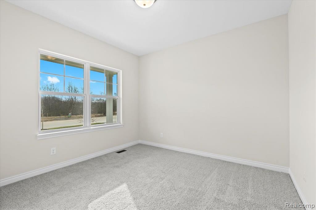 518 Jubilee Drive, Whitmore Lake, MI 48189 — Photo 21