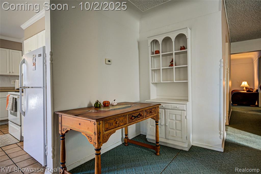 5596 Eldridge Drive, Waterford, MI 48327 — Photo 18
